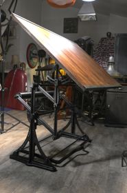 table a dessin darnay en fonte 1900